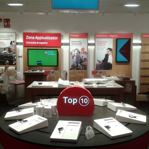Tienda Vodafone Vodafone Mairena del Aljarafe - CC Metromar